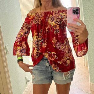 BEACH LUNCH LOUNGE Ellora Bell Sleeve Peasant Top - NWOT - Size XS